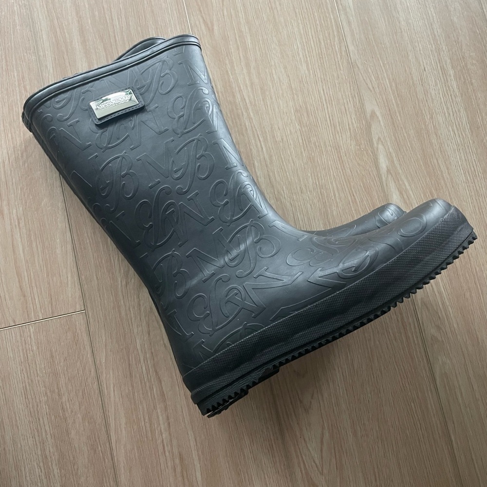 Moov Boot Black size 9 Sheepskin lining Waterproof Rain Boots